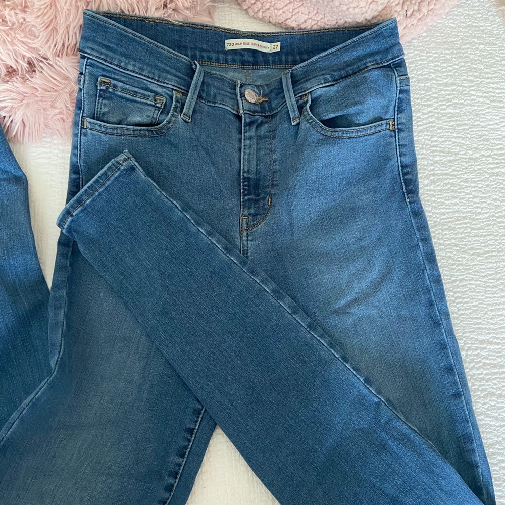 Levi’s High-Rise Super Skinny Jeans